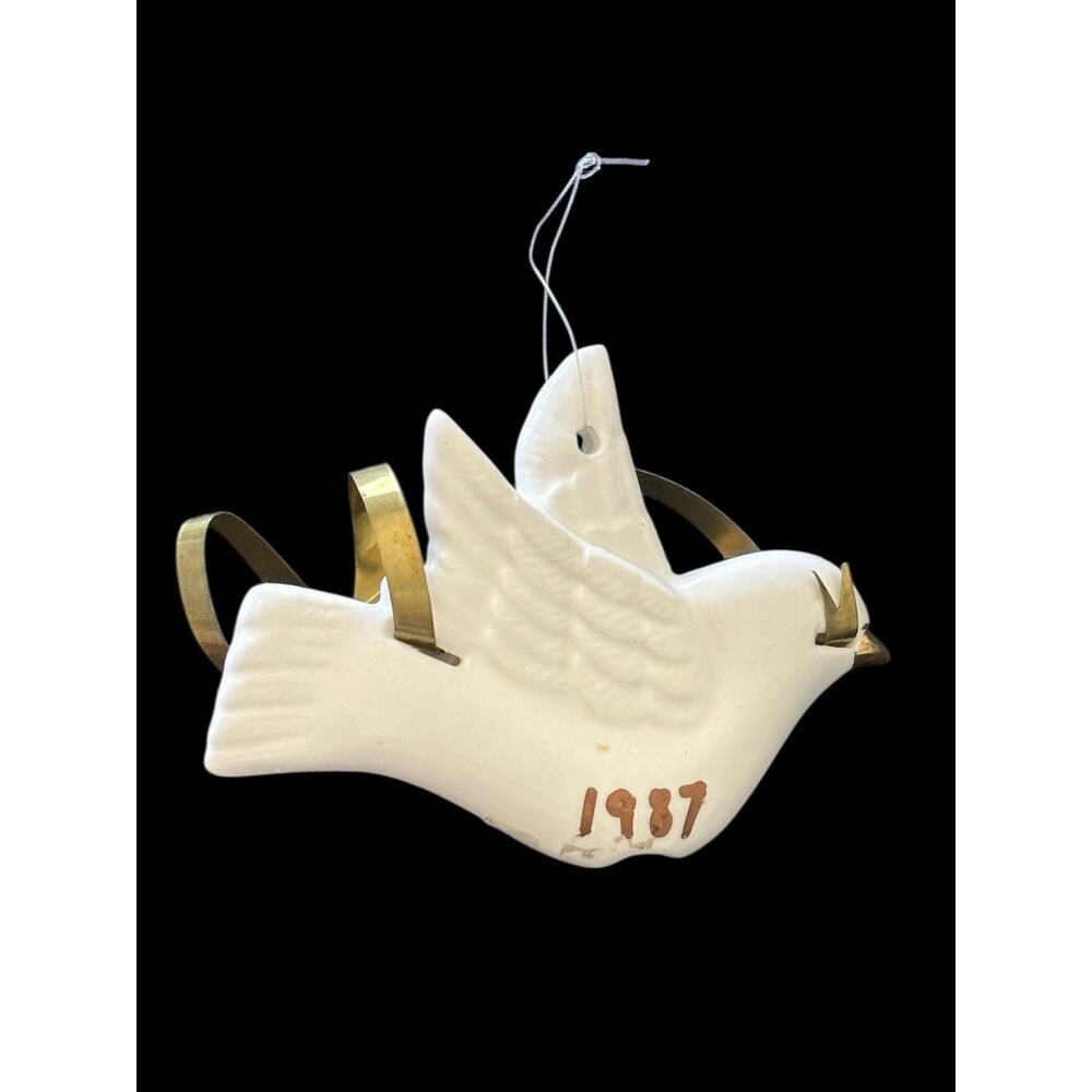Deptartment 56 Bone China Dove Ornament #8211-2